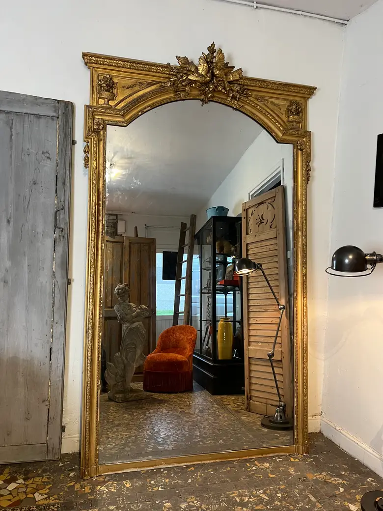 Immense miroir de château époque Louis XVI