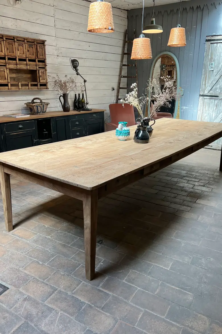 Immense table d’atelier en sapin Début XXème