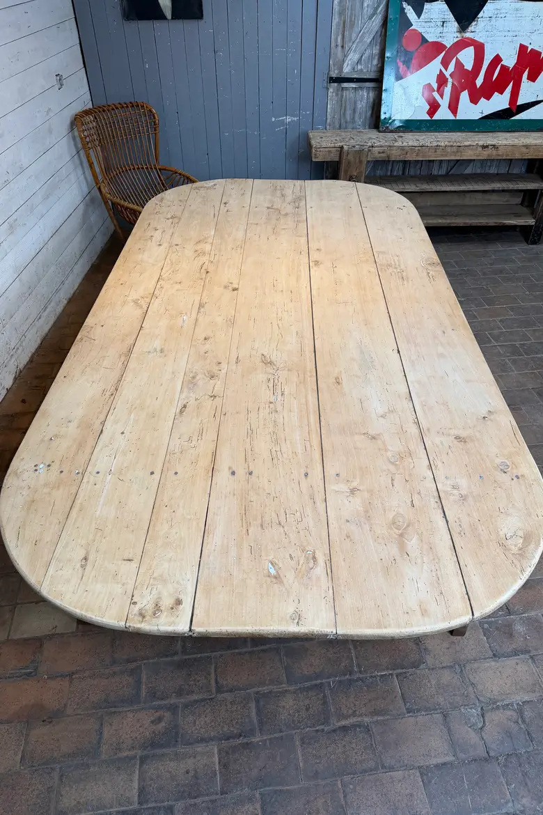Immense table de ferme en peuplier et chêne