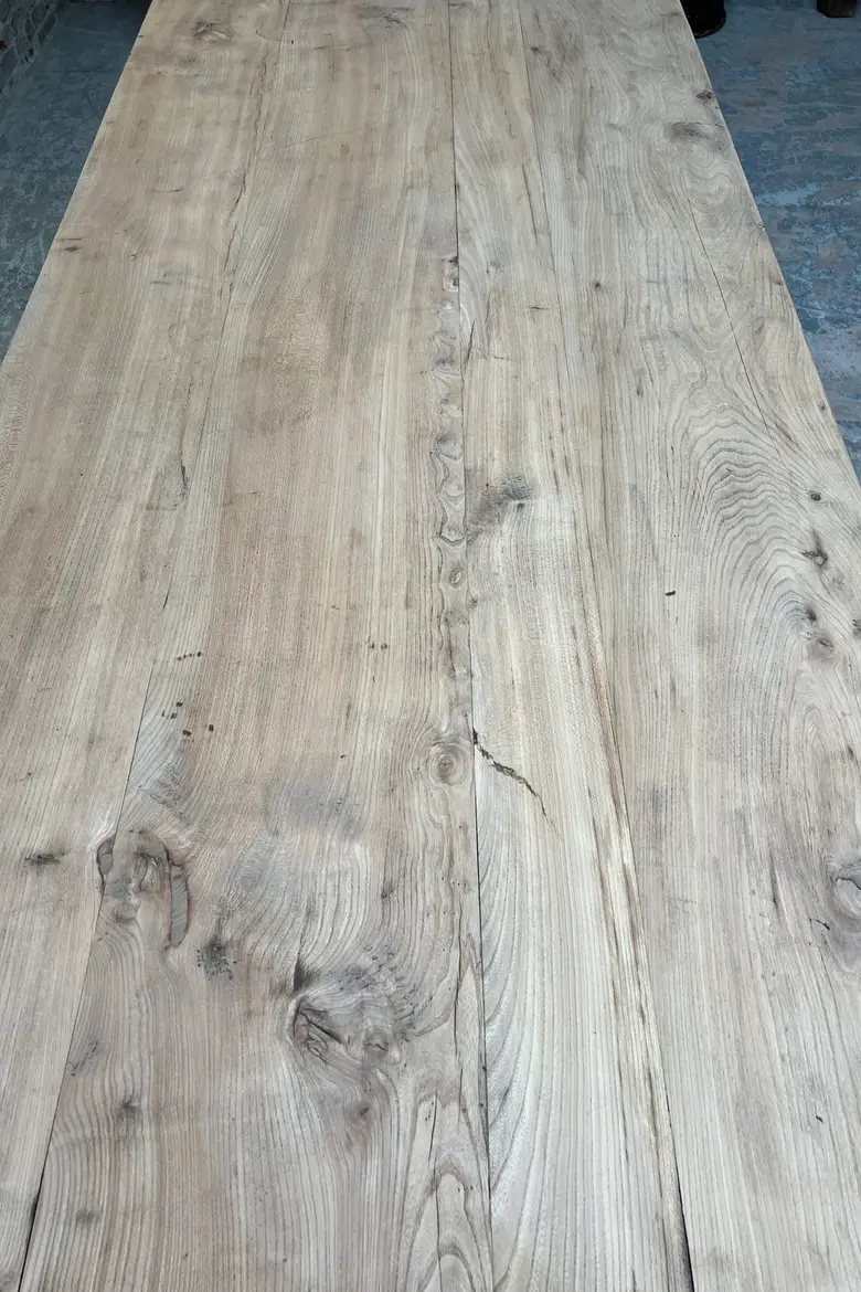Imposante table en chêne