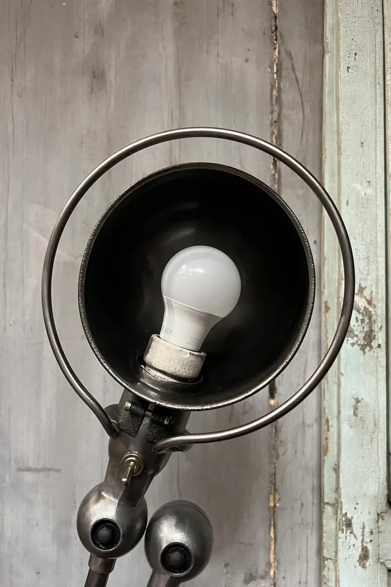 Lampadaire d’atelier Jieldé Années 50