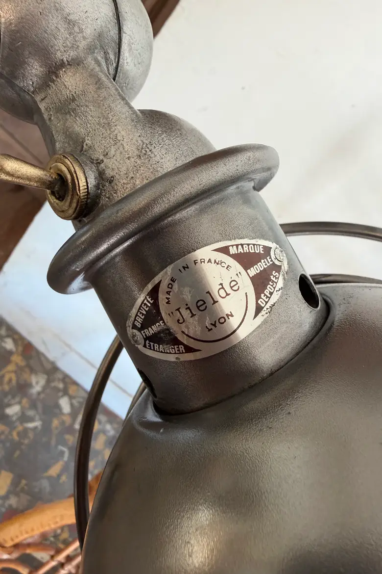 Lampadaire d’atelier Jieldé – Années 50