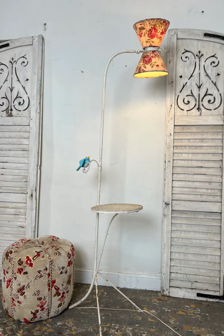 Lampadaire tripode