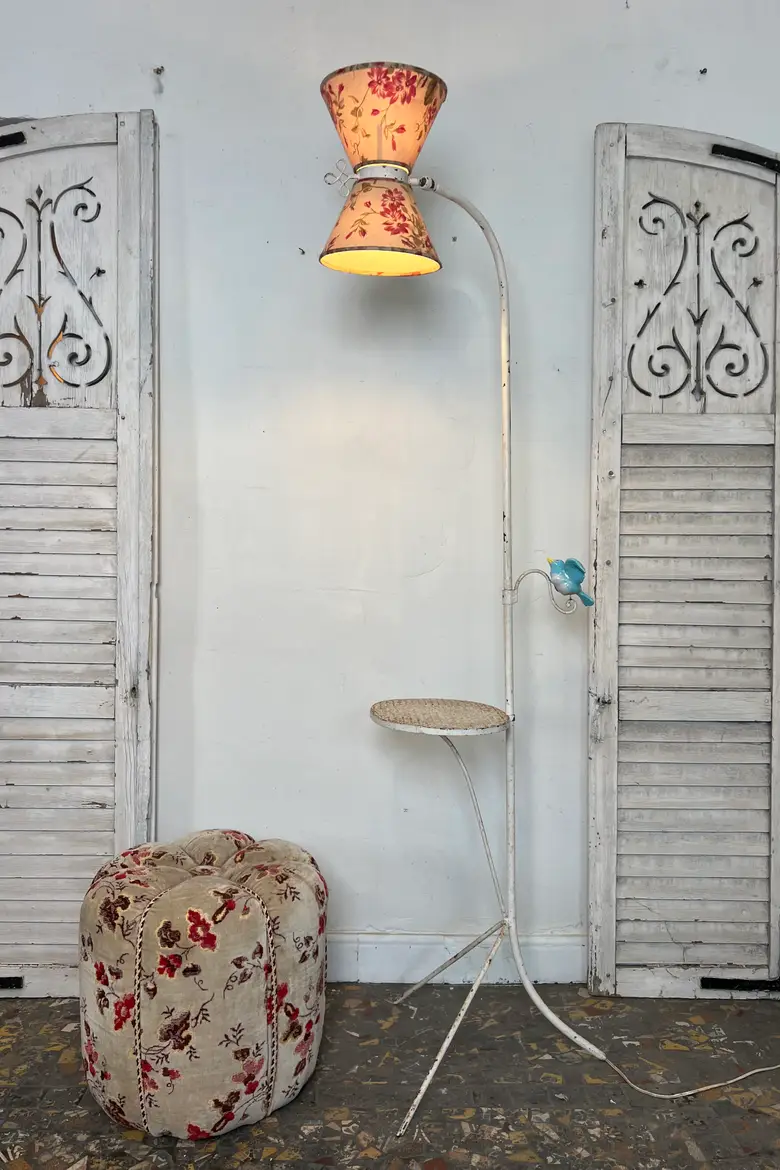 Lampadaire tripode