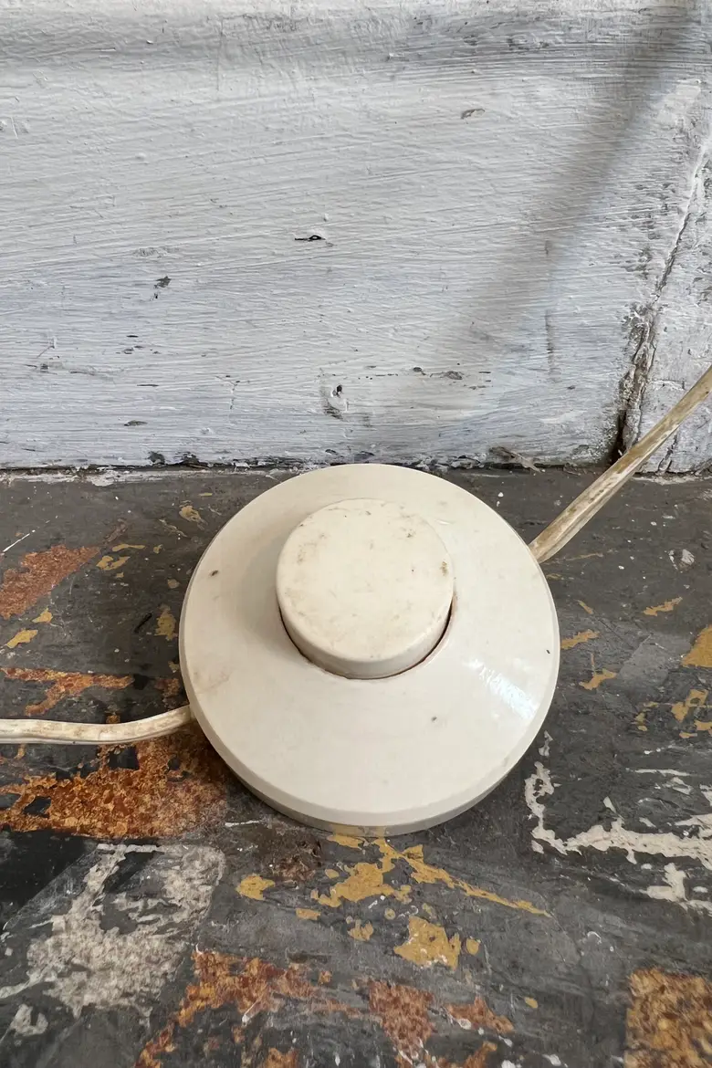Lampadaire tripode