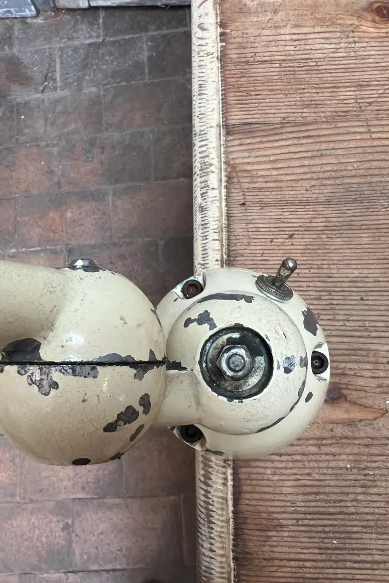 Lampe d’atelier articulée Jiéldé – Années 50
