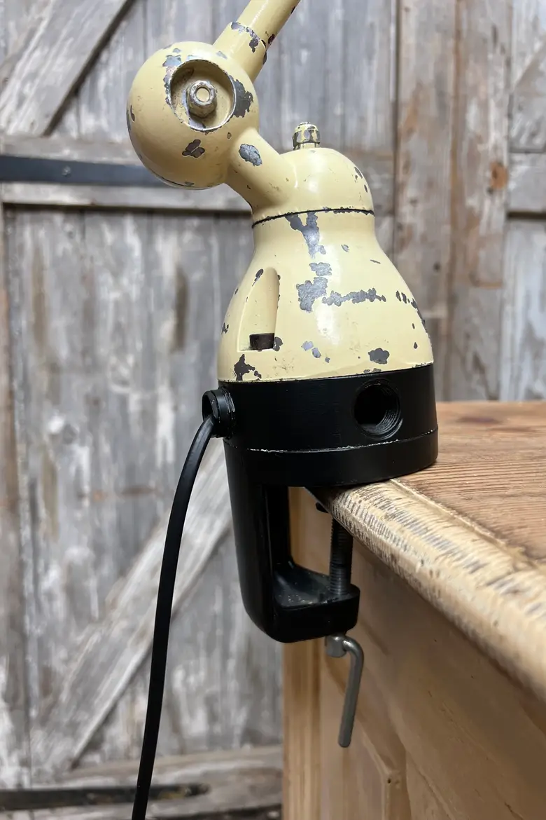 Lampe d’atelier articulée Jieldé – Années 50