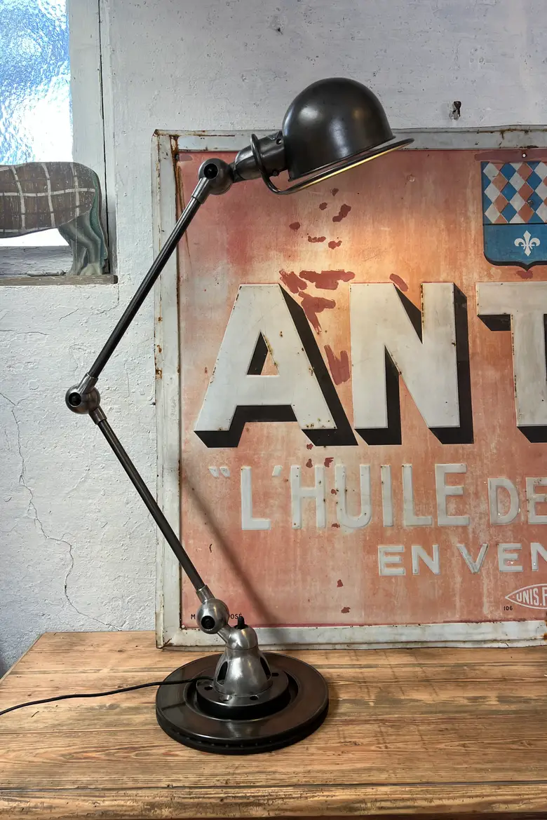 Lampe d’atelier Jieldé