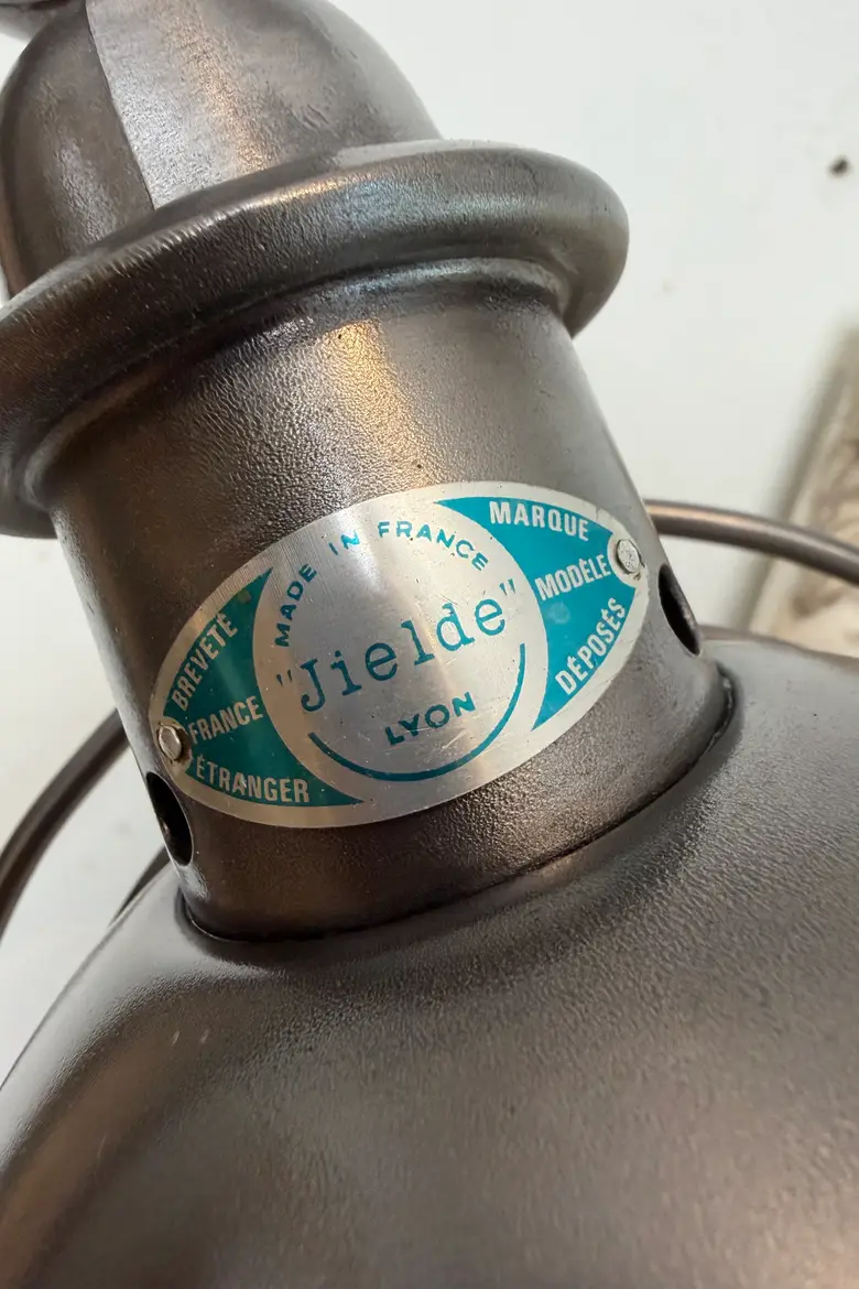 Lampe d’atelier Jieldé - années 50