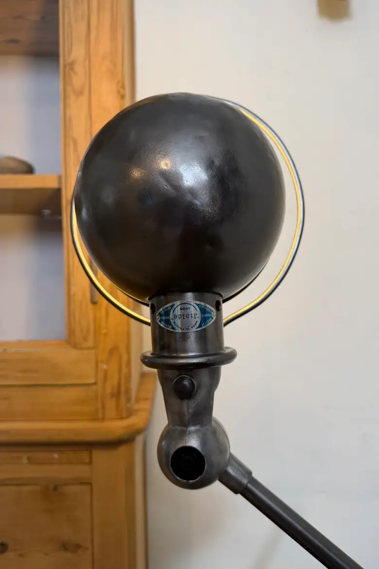 Lampe d’atelier Jieldé — années 50