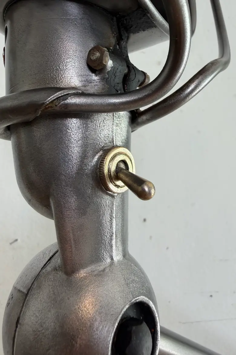 Lampe d’atelier Jieldé — années 50