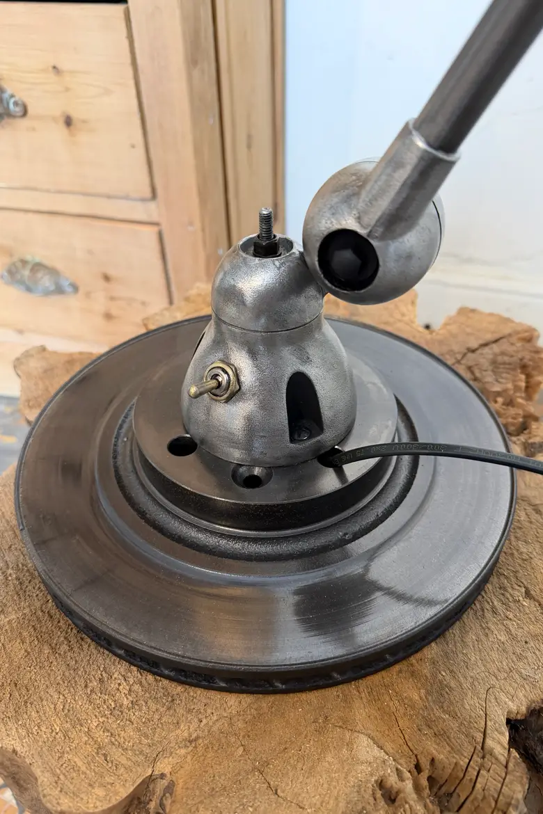 Lampe d’atelier Jieldé — années 50
