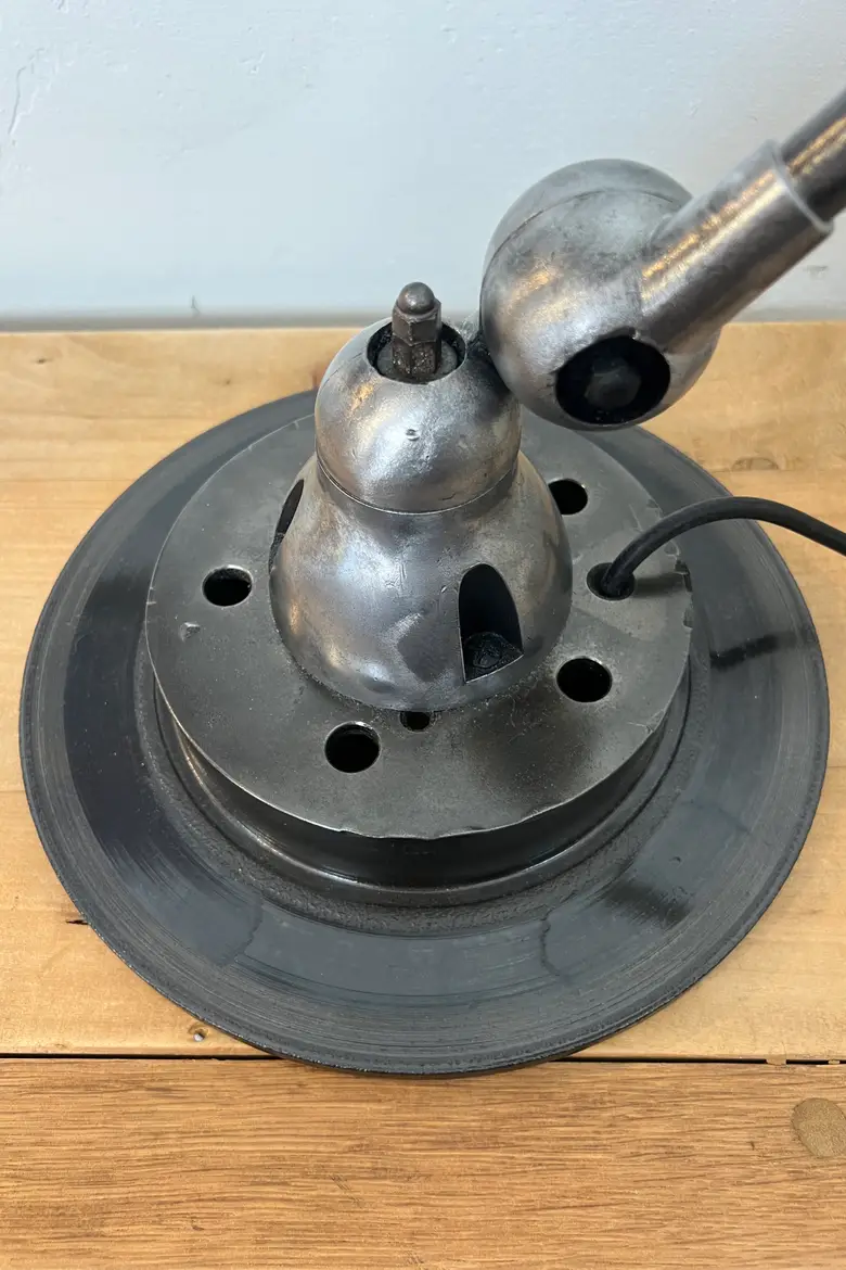 Lampe d’atelier Jieldé – années 50