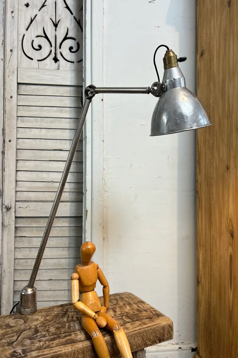 Lampe d’atelier Mazda – années 40