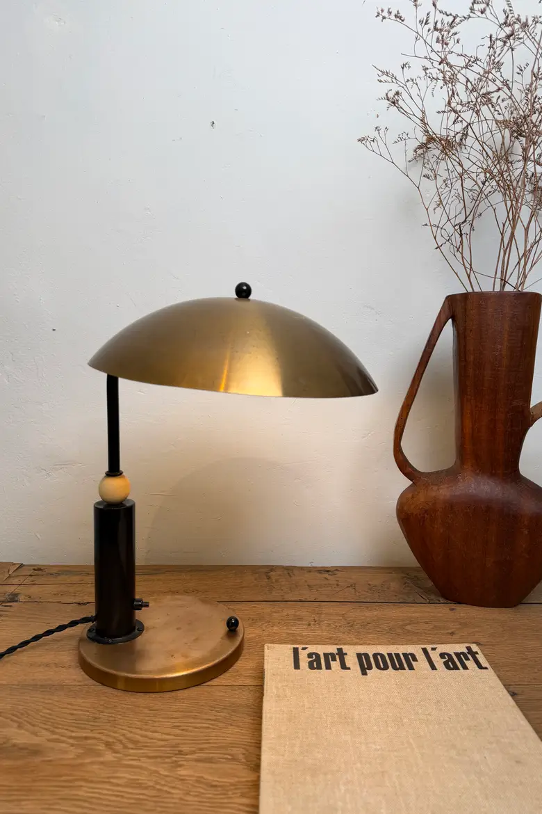 Lampe de bureau style Bauhaus