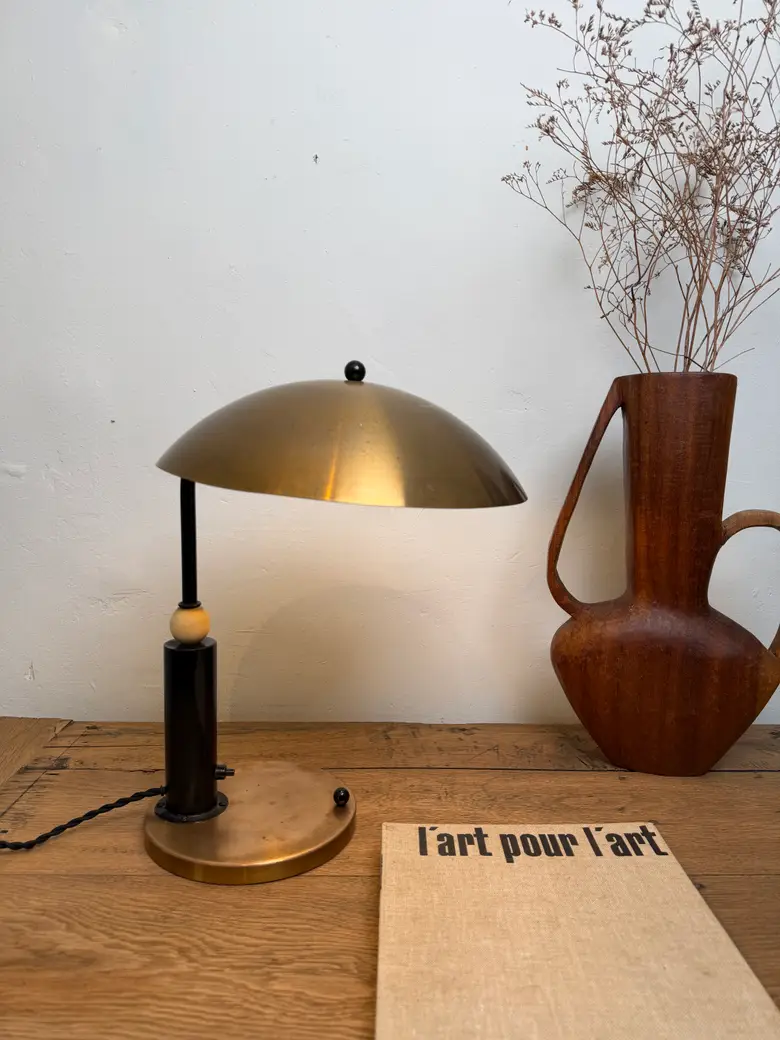 Lampe de bureau style Bauhaus