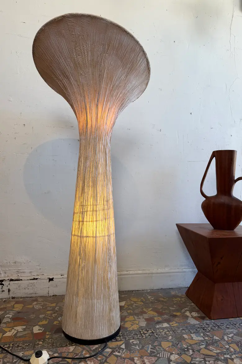 Lampe sculpture vintage en soie