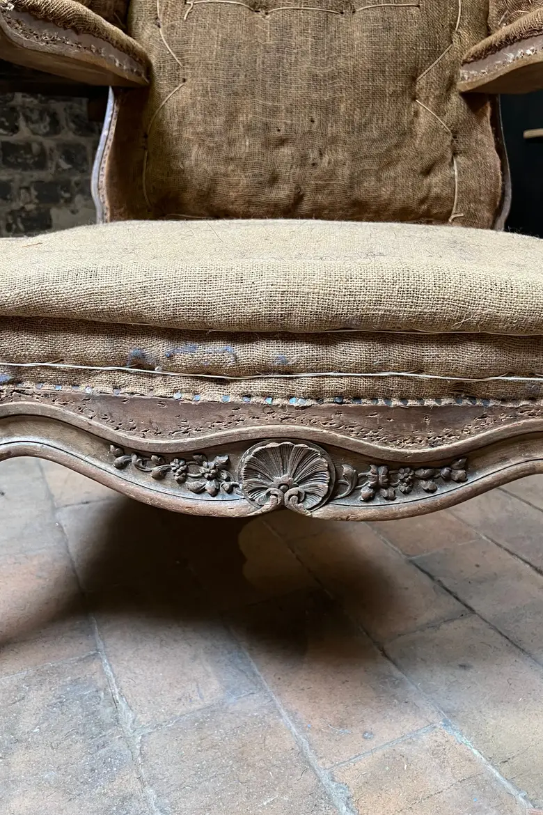 Large bergère de style Louis XV Début XXème