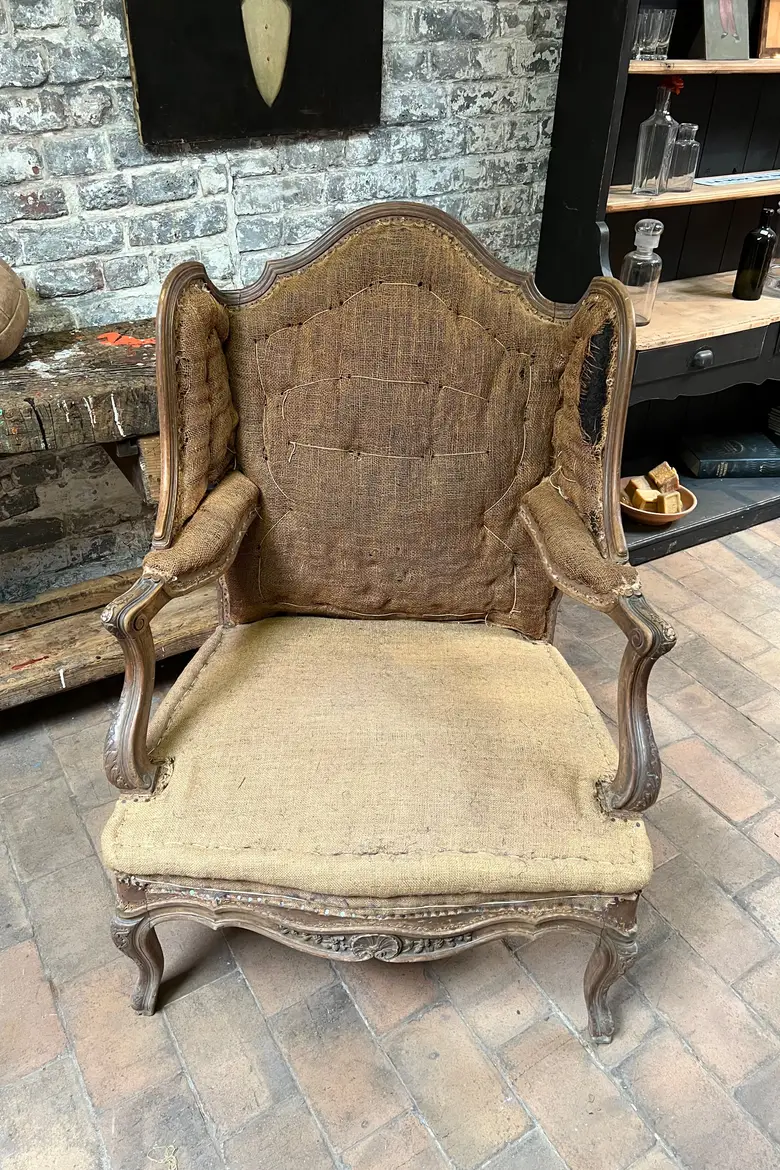 Large bergère de style Louis XV Début XXème