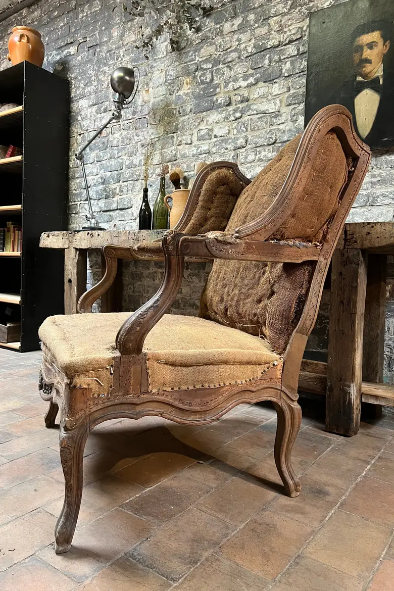 Large bergère de style Louis XV Début XXème