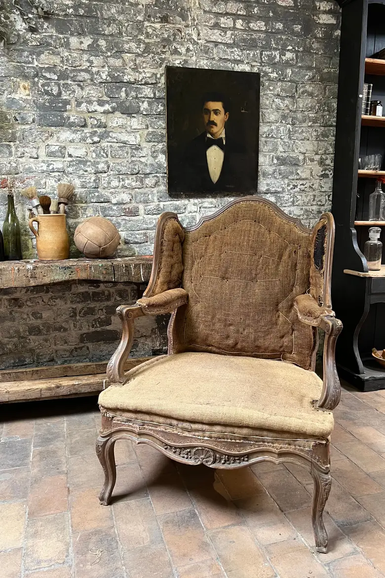 Large bergère de style Louis XV Début XXème
