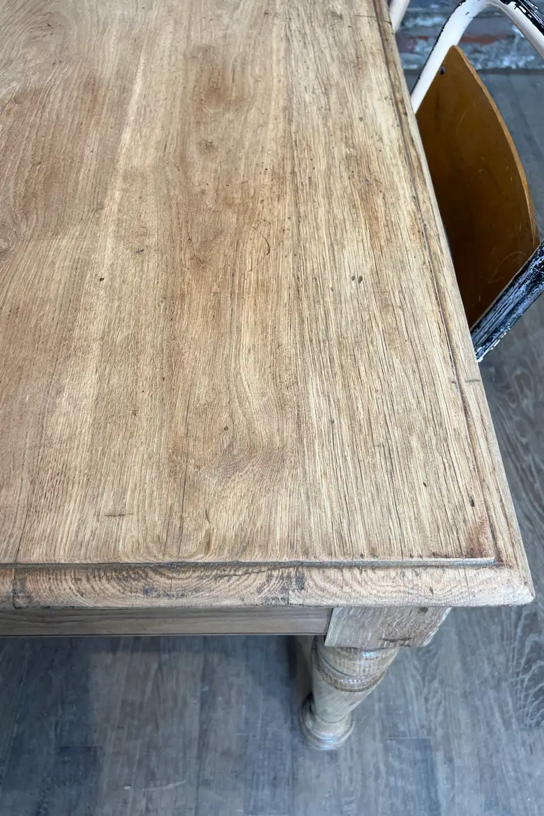 Large table en chêne