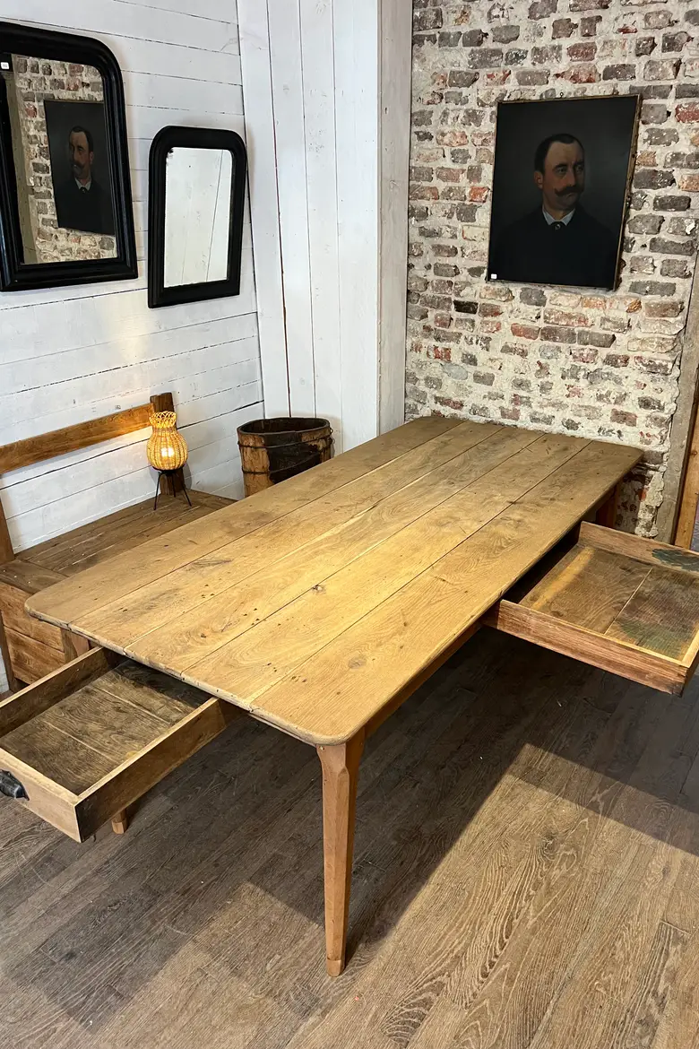 Large table en chêne Début XXème