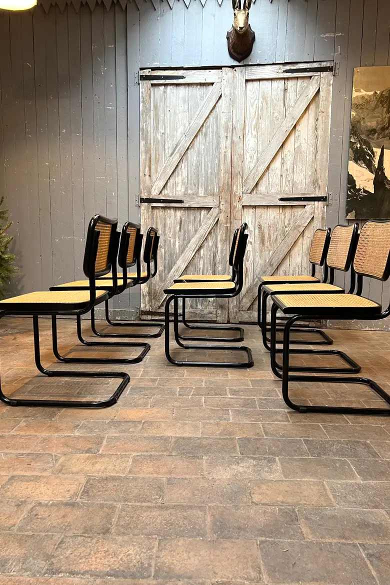 Lot de 8 chaises Cesca de Marcel Breuer Années 70