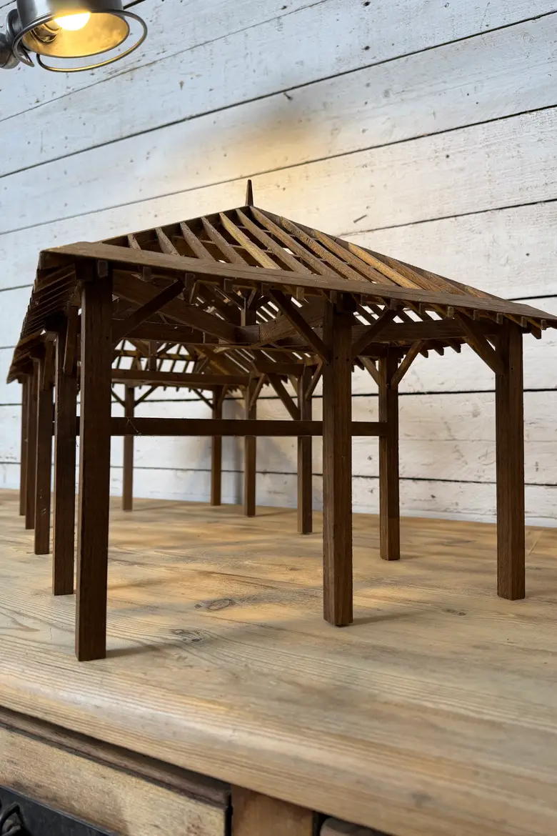 Maquette de charpente en sapin