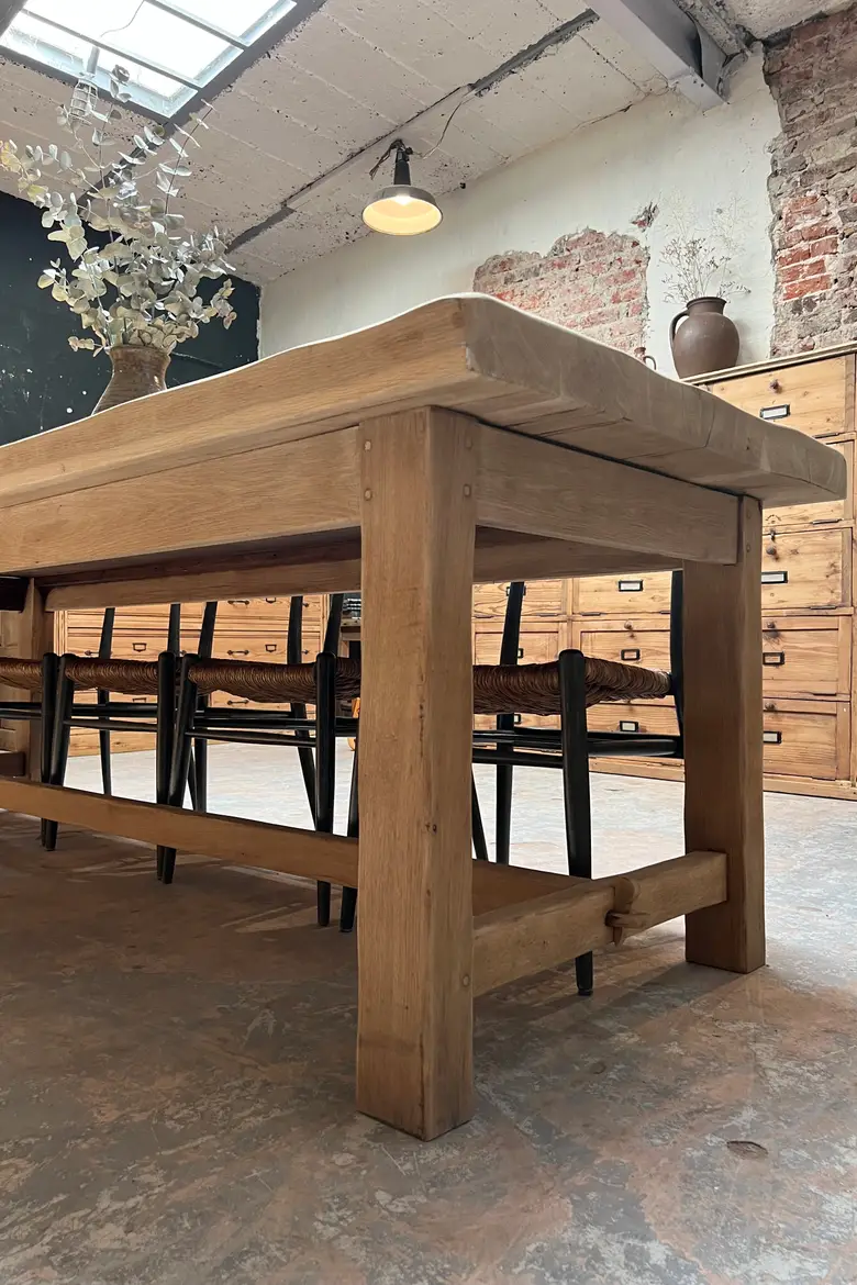 Massive table de ferme en chêne 1960
