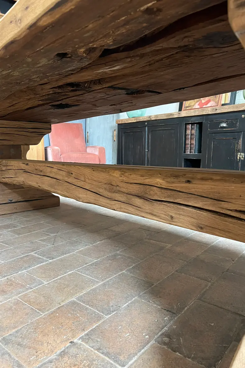 Massive table de monastère en chêne