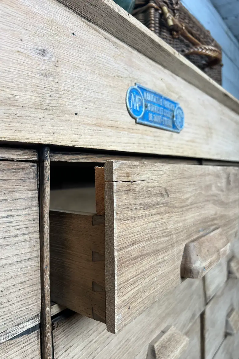 Meuble à clapets en chêne