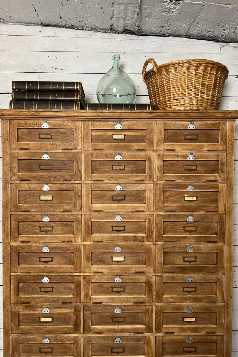 Meuble à clapets en chêne