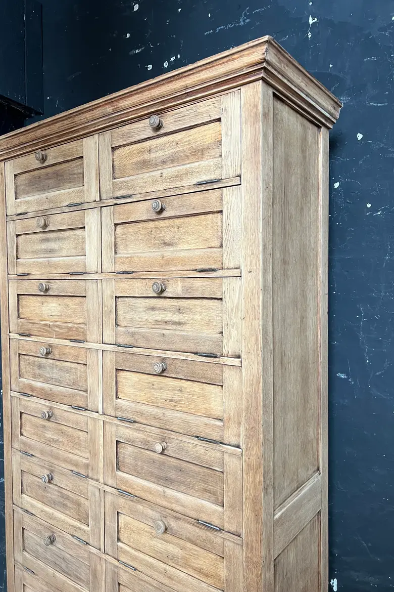 Meuble à clapets en chêne