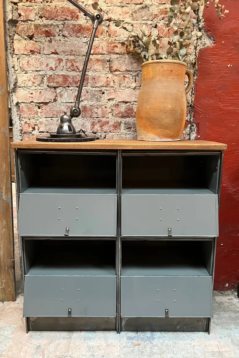 Meuble à clapets Ronéo Années 50