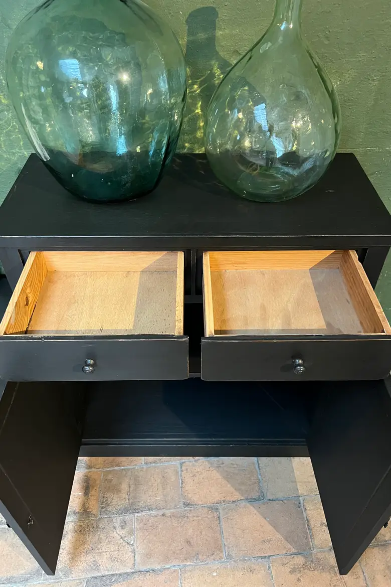Meuble banc asymétrique