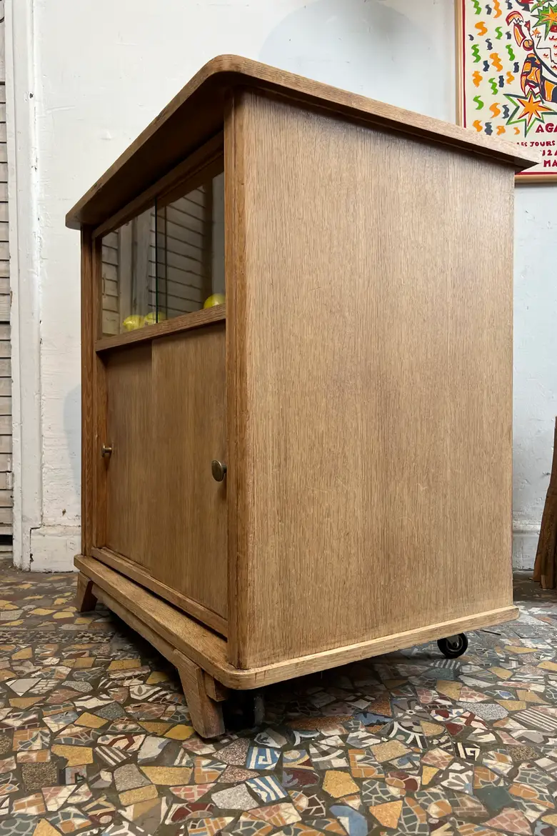 Meuble bar vintage en chêne