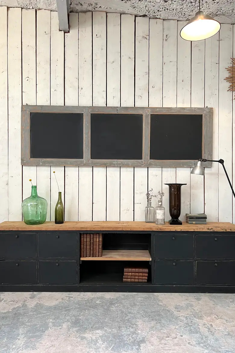 Meuble bas à clapets en bois Début XXème