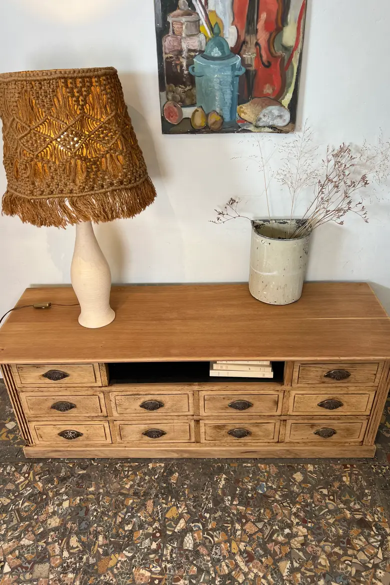 Meuble bas à tiroirs en chêne