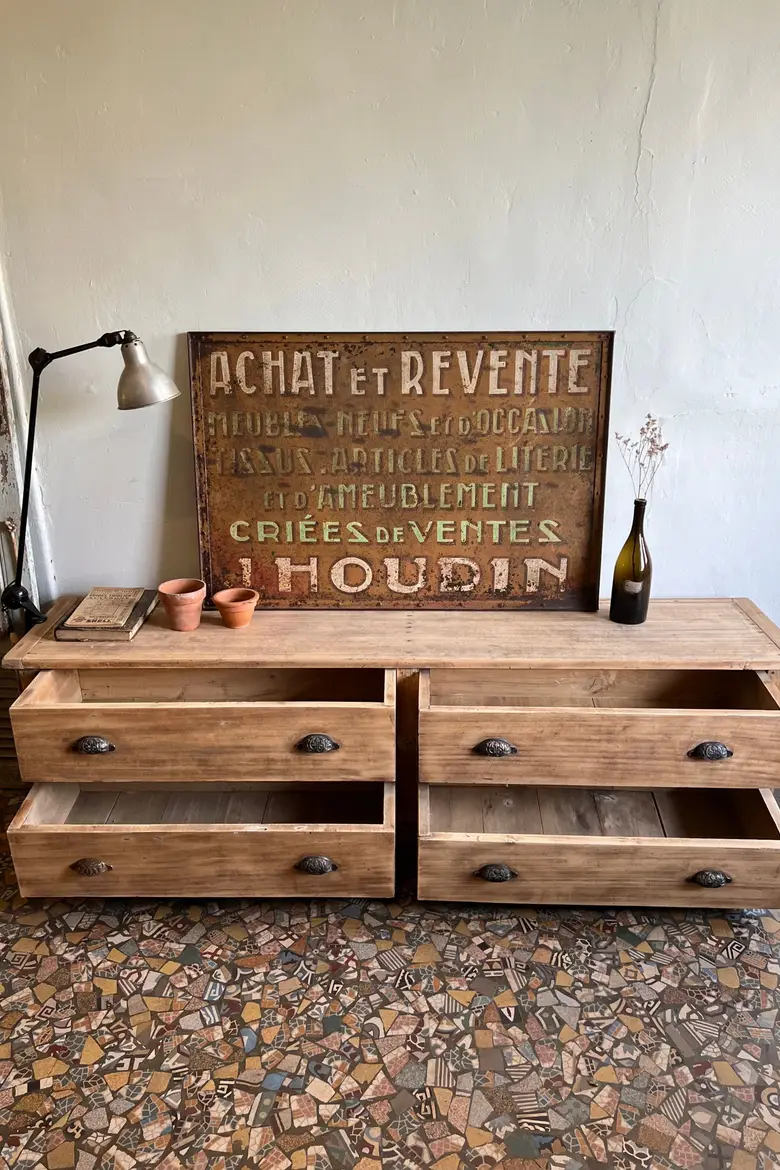 Meuble bas à tiroirs en hêtre Début XXème