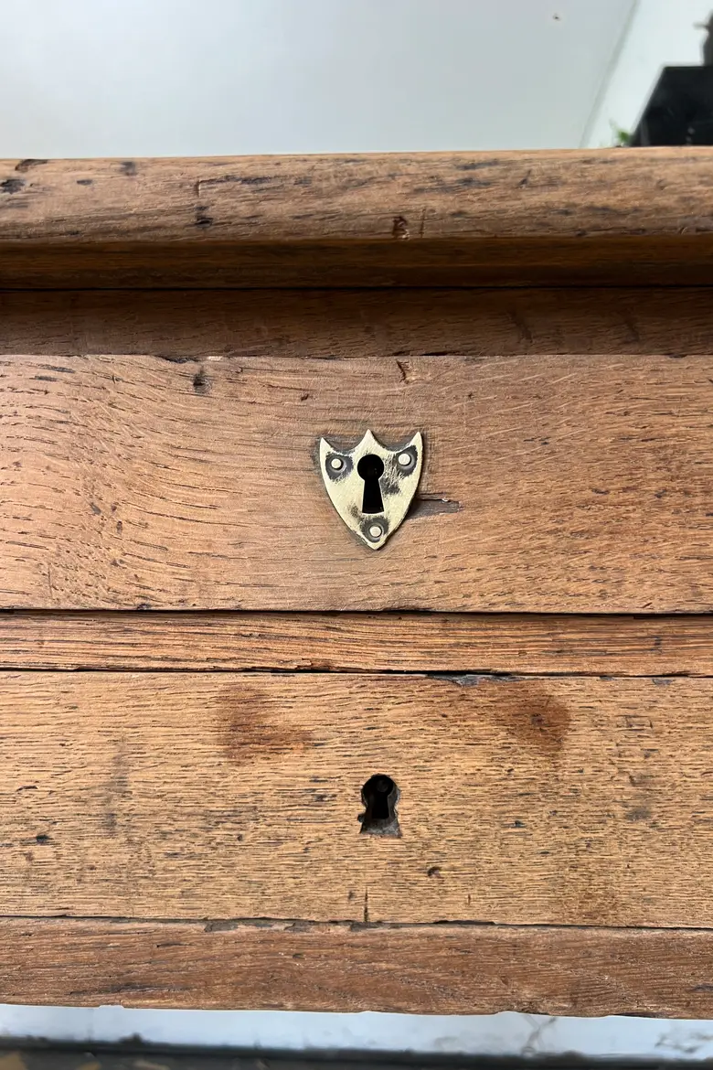 Meuble bas en chêne 19ème