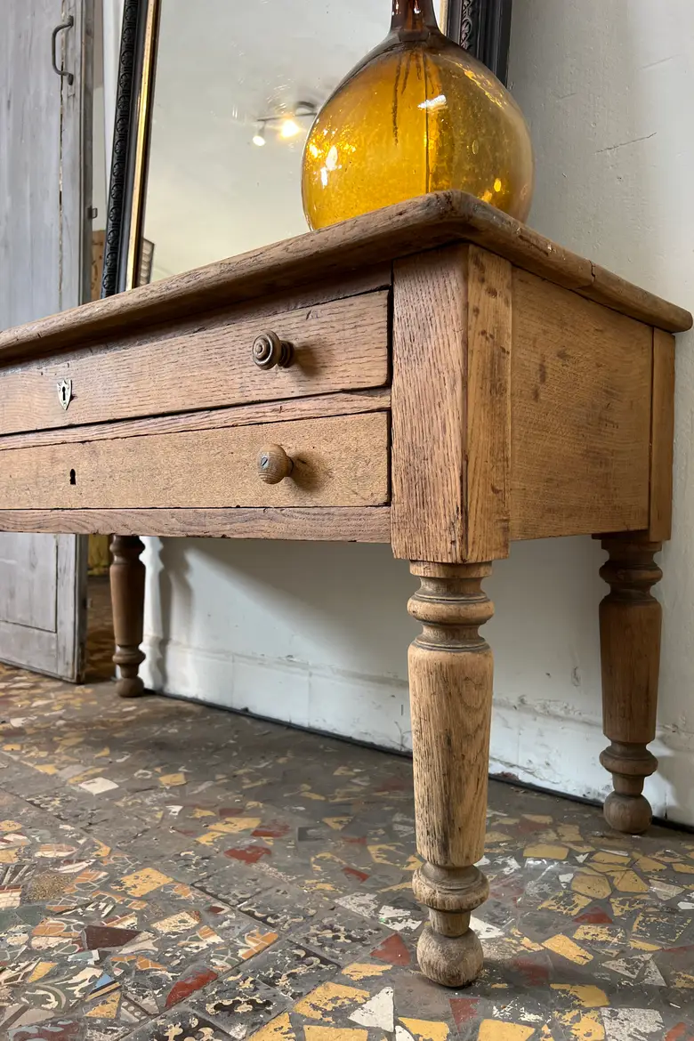 Meuble bas en chêne 19ème