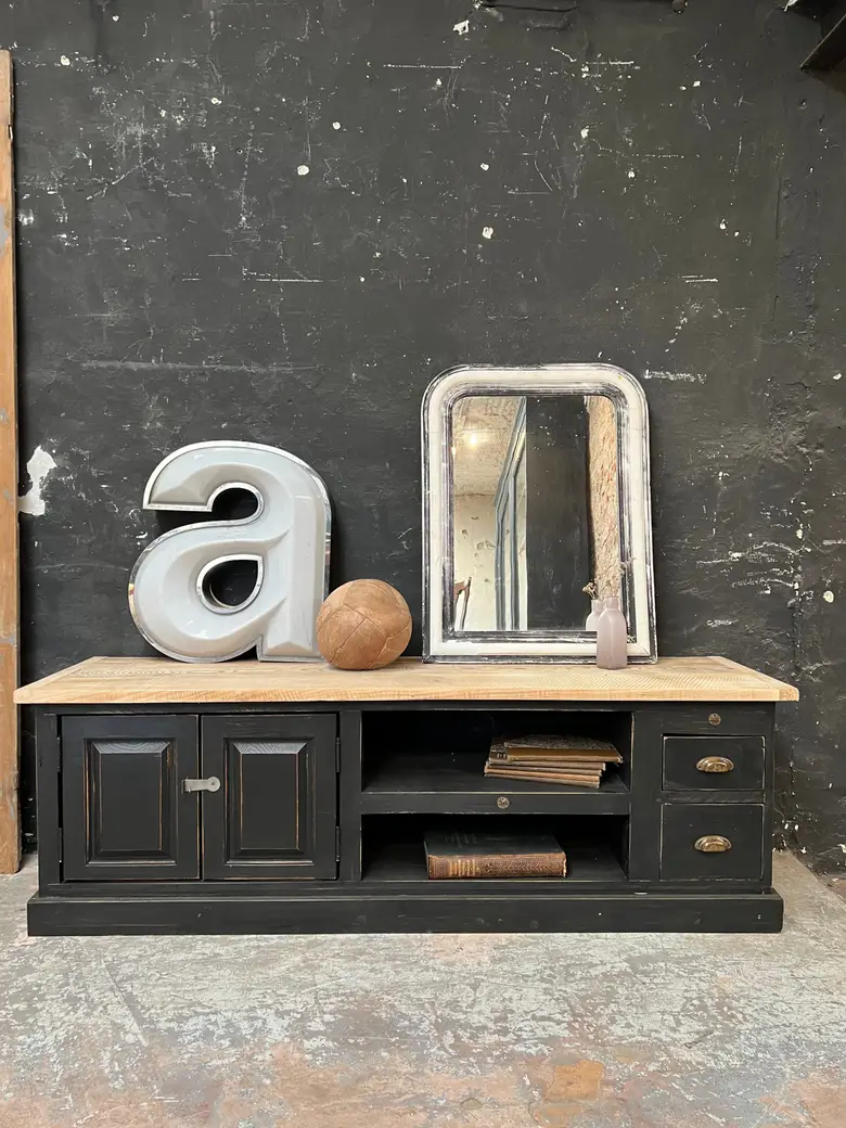 Meuble bas / TV en bois