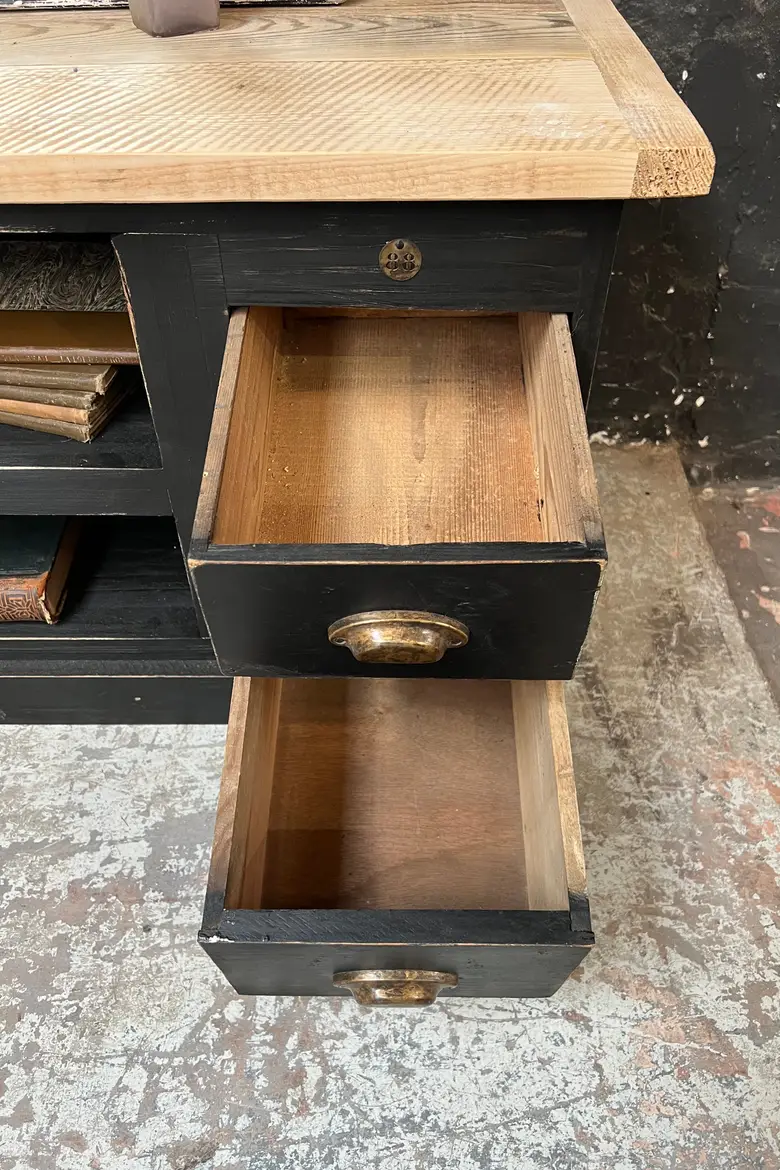 Meuble bas / TV en bois