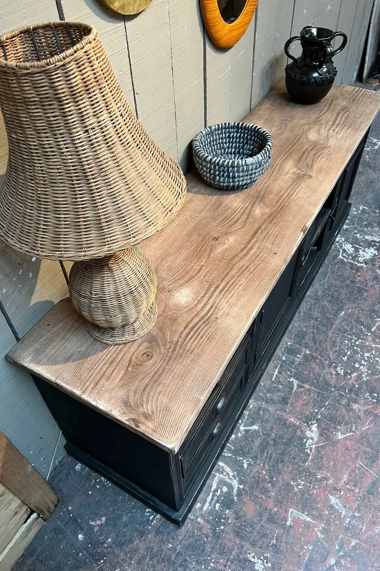 Meuble bas / TV en bois