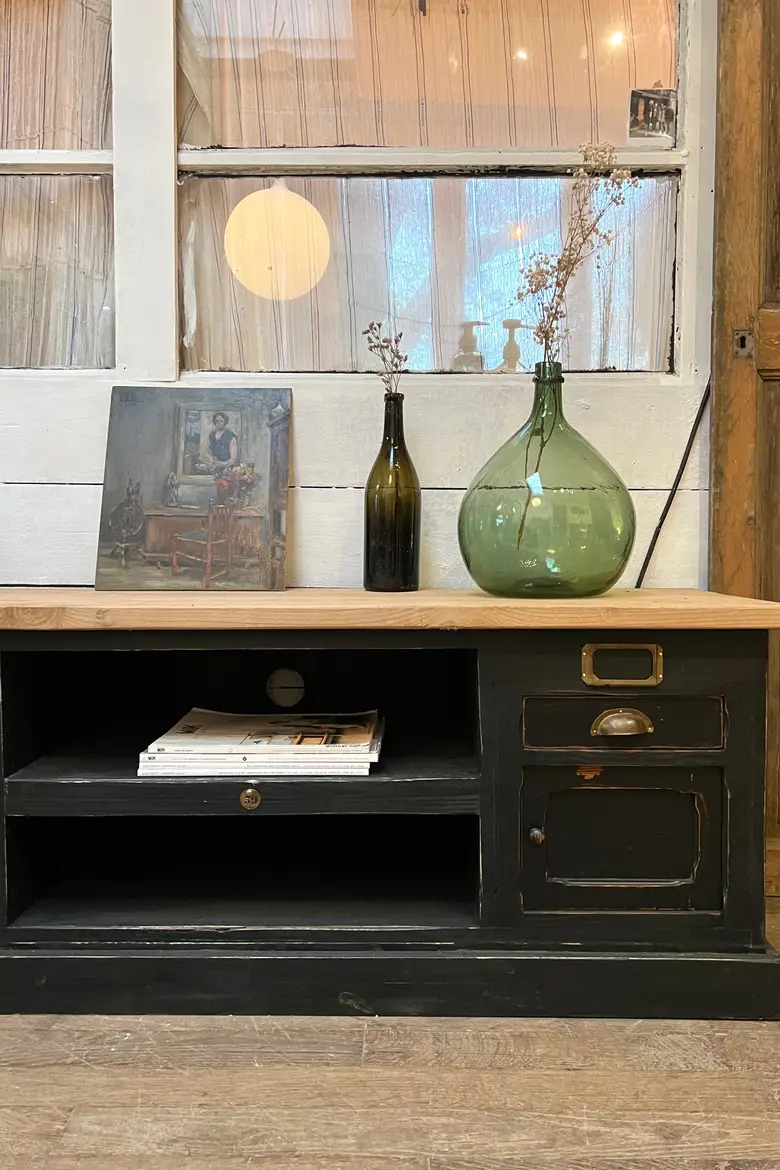 Meuble bas / TV en bois