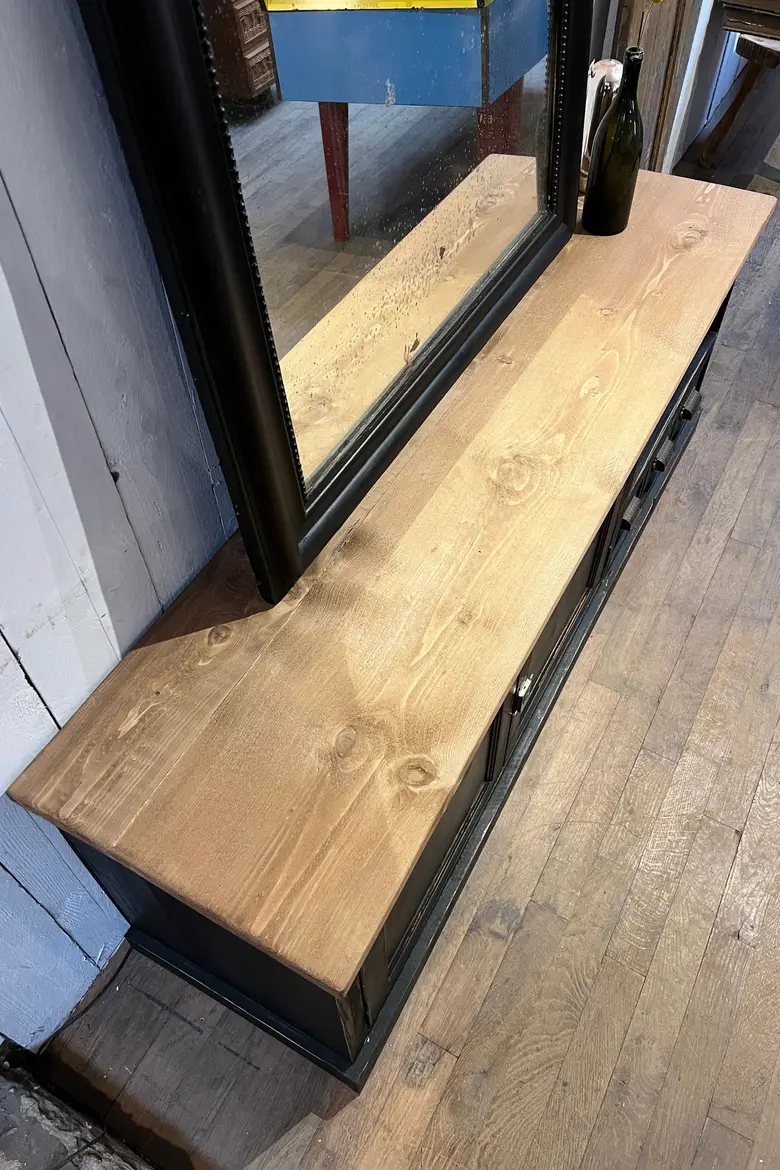 Meuble bas / TV en bois