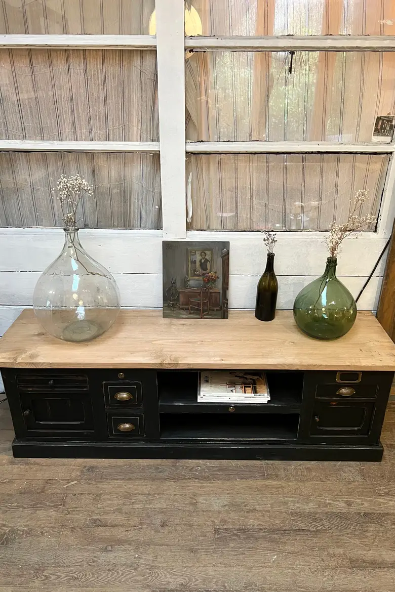Meuble bas / TV en bois