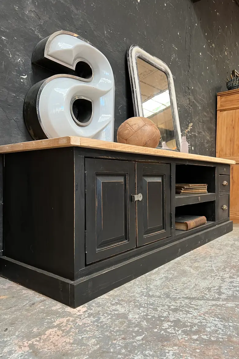 Meuble bas / TV en bois