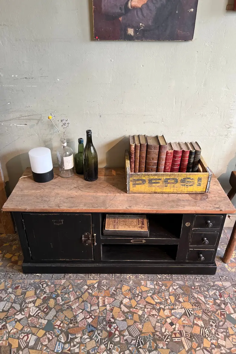 Meuble bas / TV en bois